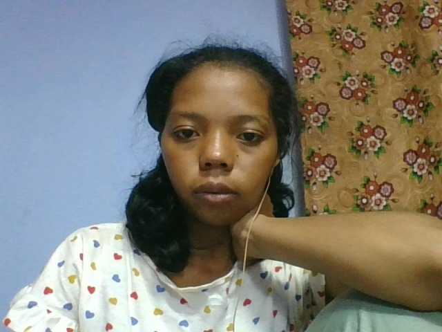 rosah1a live cam on BongaCams