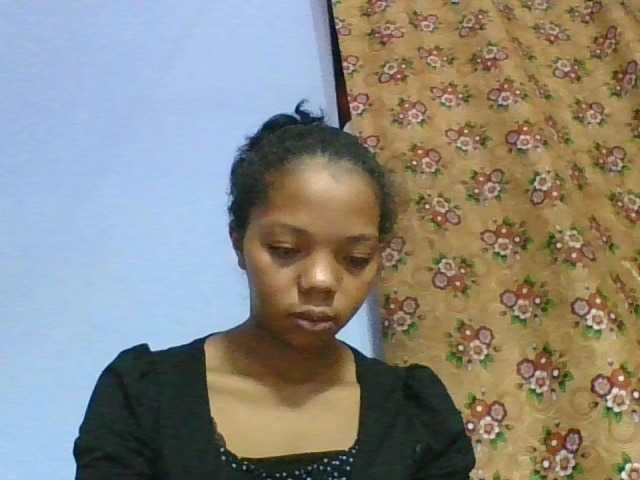 rosah1a live cam on BongaCams