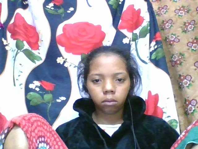 rosah1a live cam on BongaCams