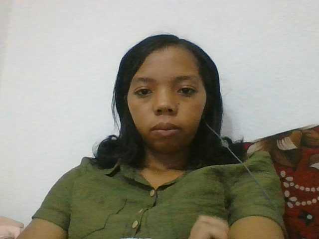 rosah1a live cam on BongaCams