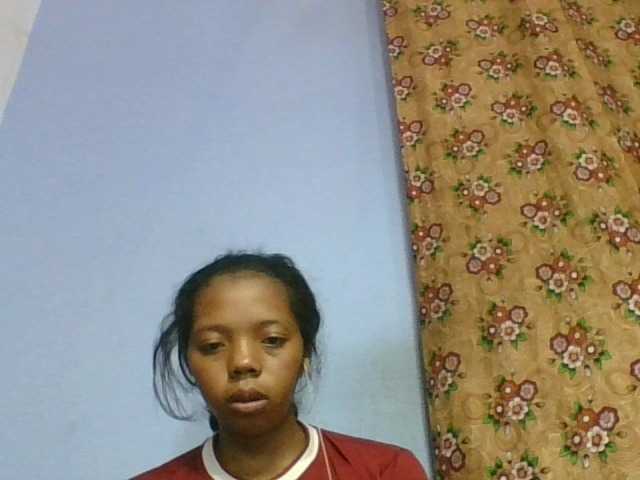 rosah1a live cam on BongaCams