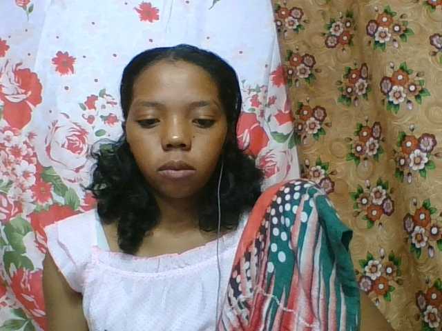 rosah1a live cam on BongaCams