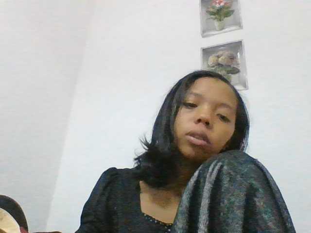 rosah1a live cam on BongaCams