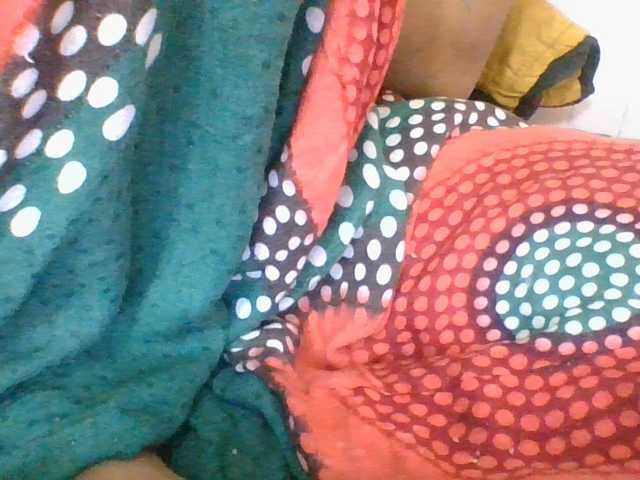 rosah1a live cam on BongaCams