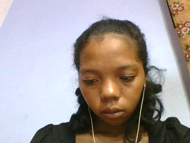 rosah1a live cam on BongaCams