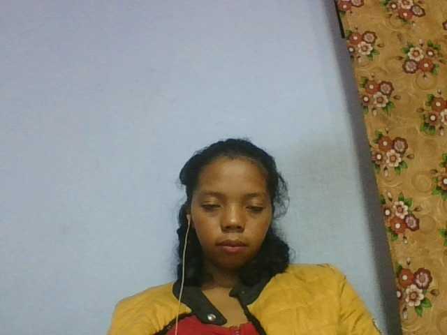 rosah1a live cam on BongaCams