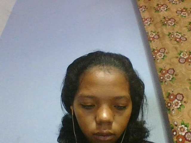 rosah1a live cam on BongaCams