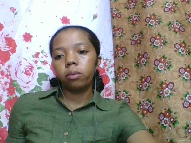 rosah1a live cam on BongaCams