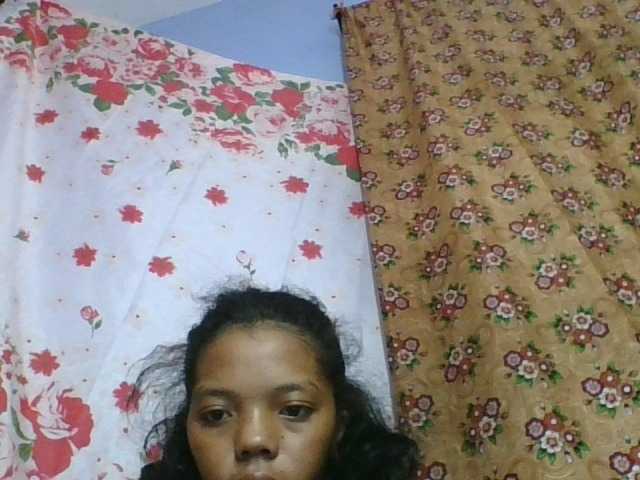 rosah1a live cam on BongaCams