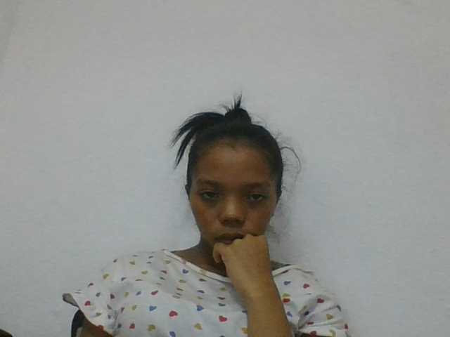 rosah1a live cam on BongaCams