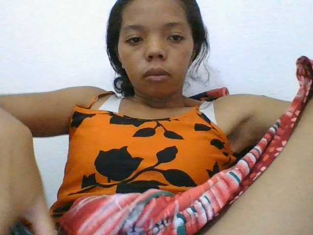 rosah1a live cam on BongaCams