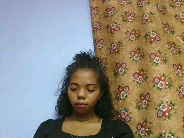 rosah1a Live Webcam on BongaCams