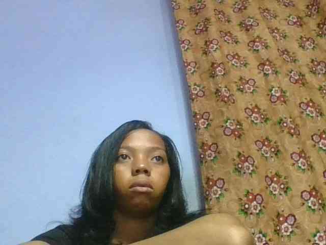 rosah1a Live Webcam on BongaCams
