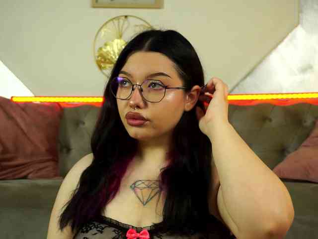 SinfullAngel webcam