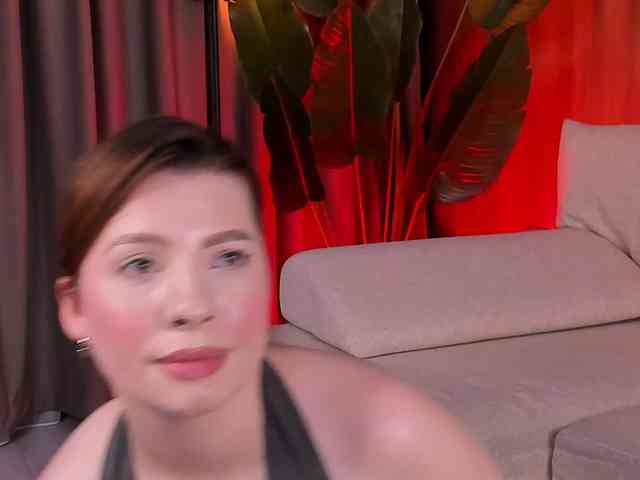 MiraVolt Live Webcam on BongaCams