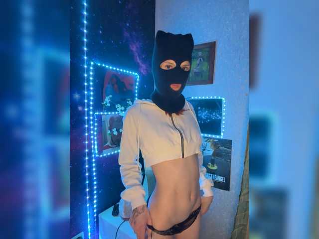 roseflowers's BongaCams show and profile