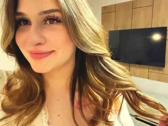 Live stream of DemetraAsma