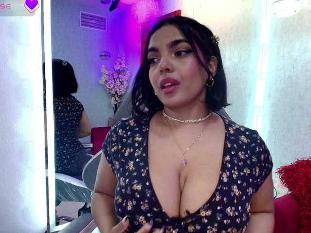 Jade-Nair's BongaCams show and profile