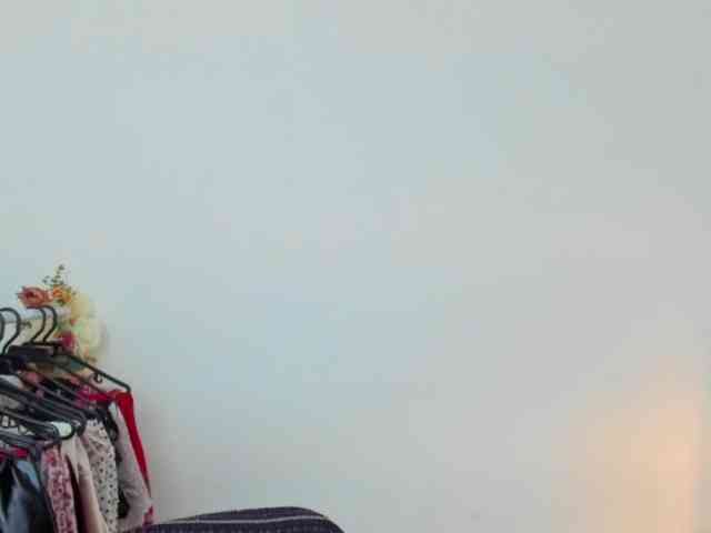 Jade-Nair webcam