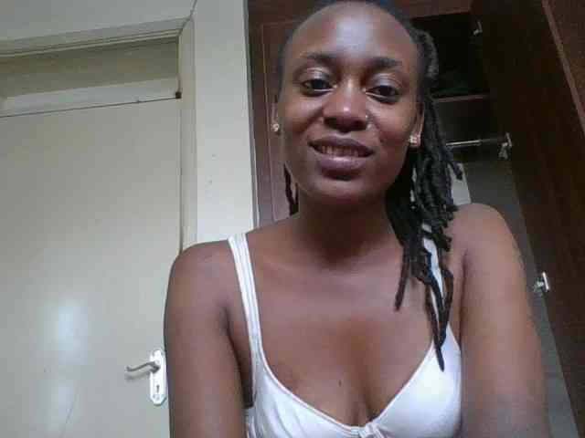 Model: Drippingqueen23