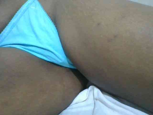 Drippingqueen23 webcam