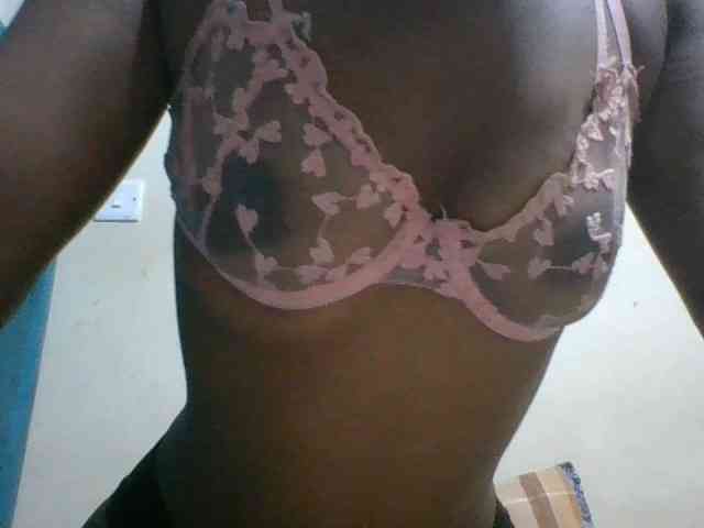 Drippingqueen23 webcam