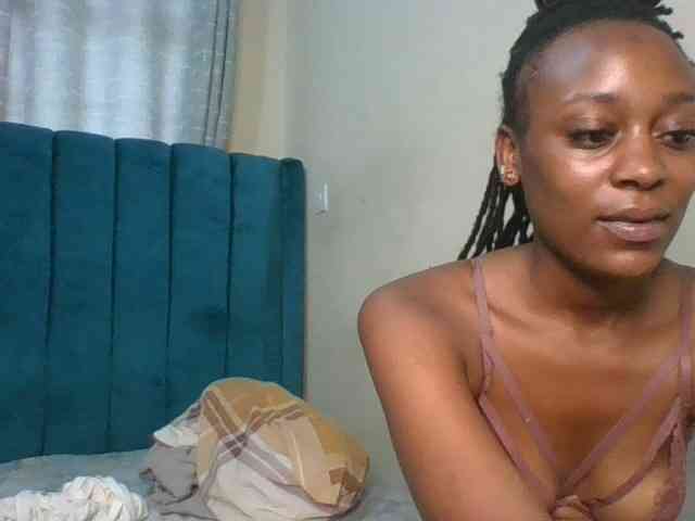 Drippingqueen23 webcam