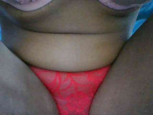 Drippingqueen23 webcam