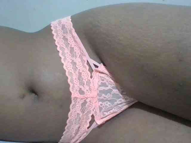 Drippingqueen23 webcam