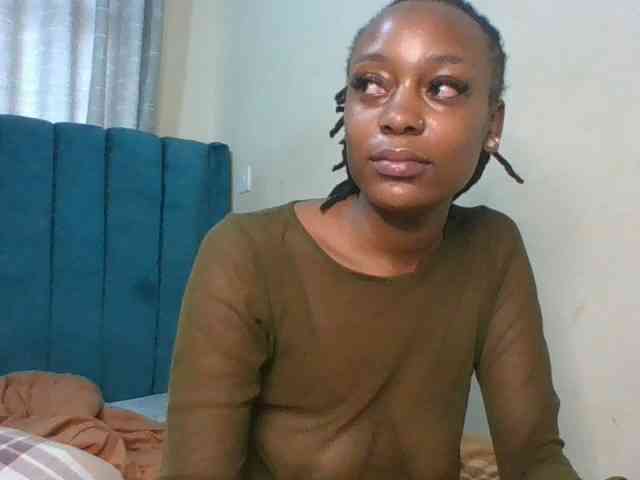 Drippingqueen23 webcam