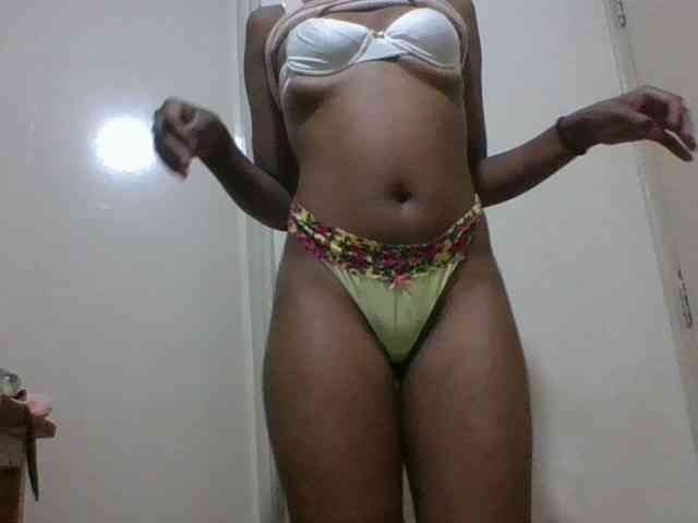 Drippingqueen23 webcam