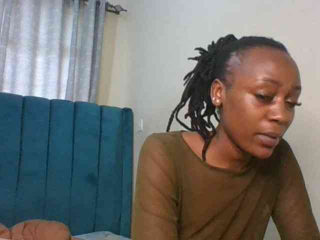 Drippingqueen23 webcam