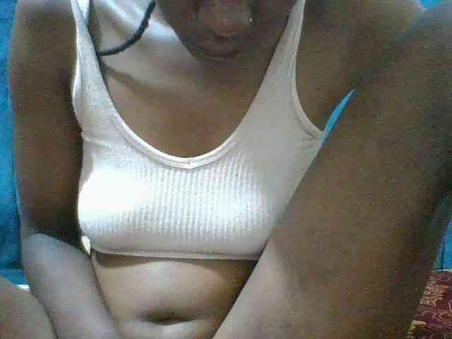 Drippingqueen23 webcam