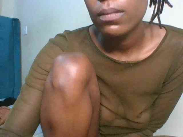 Drippingqueen23 webcam