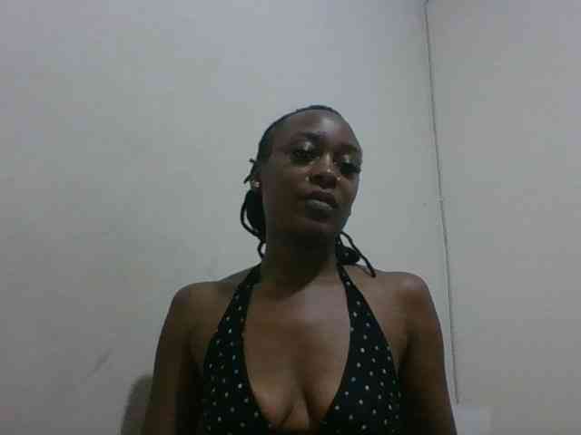 Drippingqueen23 webcam