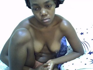 Evievivian's Live Webcam