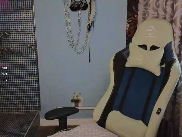 CatherineClaire live cam on BongaCams