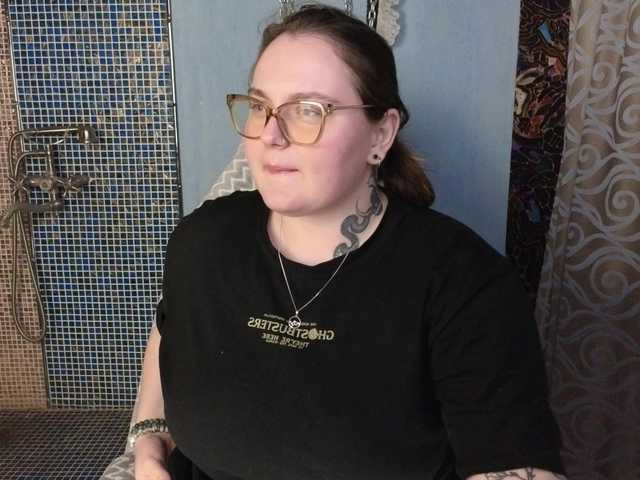 CatherineClaire live cam on BongaCams