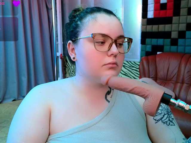 CatherineClaire live cam on BongaCams