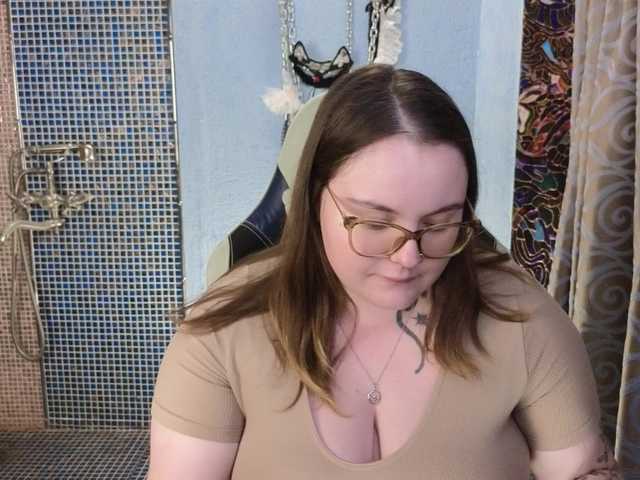 CatherineClaire live cam on BongaCams