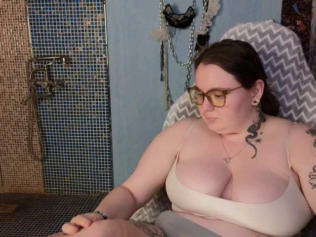 CatherineClaire live cam on BongaCams