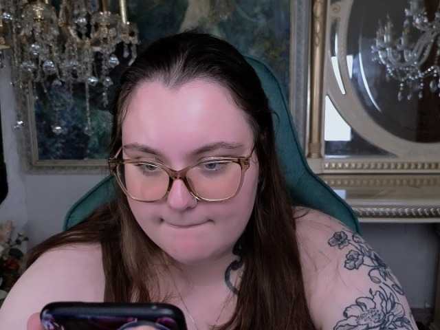 CatherineClaire live cam on BongaCams