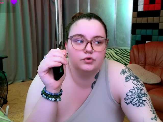 CatherineClaire live cam on BongaCams