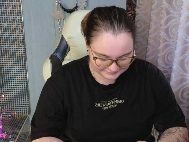 CatherineClaire live cam on BongaCams