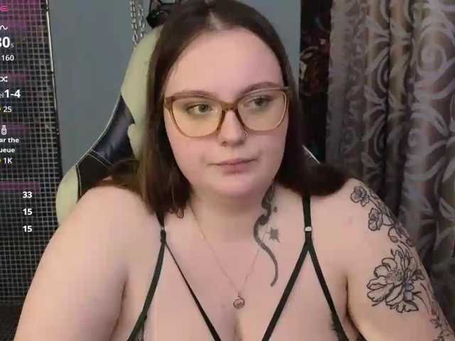 CatherineClaire live cam on BongaCams