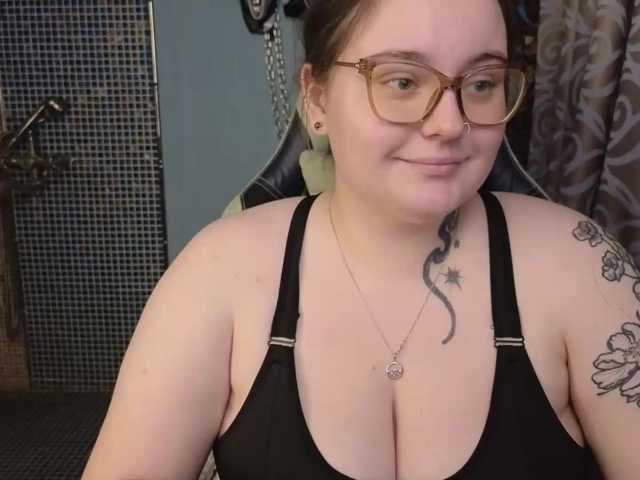 CatherineClaire live cam on BongaCams
