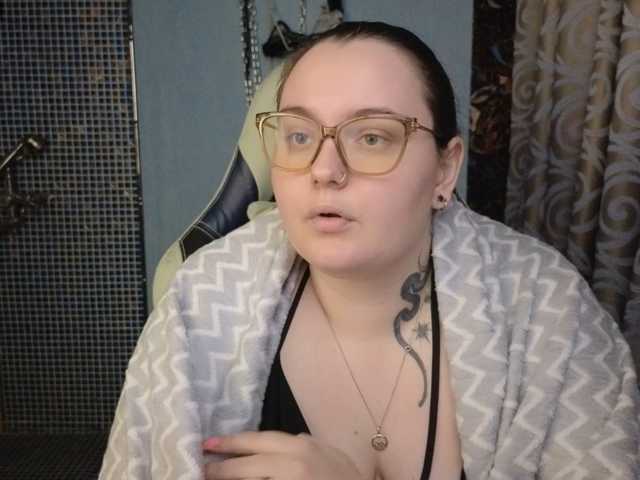 CatherineClaire live cam on BongaCams