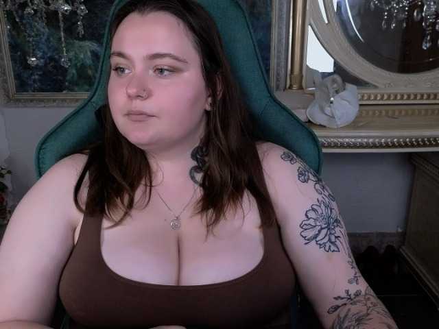 CatherineClaire live cam on BongaCams