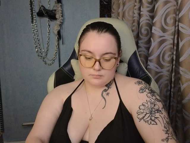 CatherineClaire live cam on BongaCams