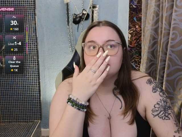CatherineClaire live cam on BongaCams